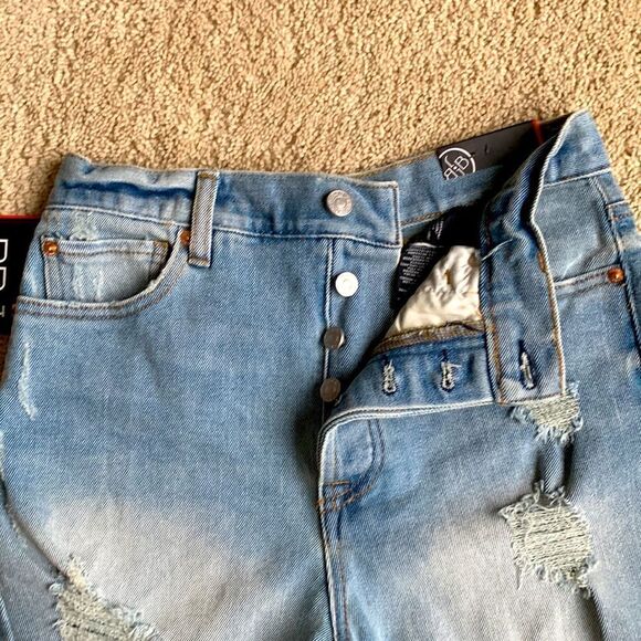 Jean Shorts NWT Cut off Button Fly BBJ‎ Los Angeles Pinch slimming size 5 - Picture 7 of 8